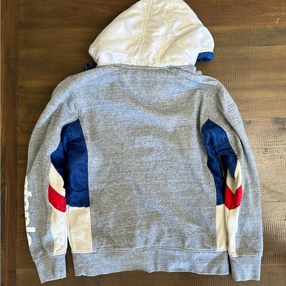 Staple pigeon hoodie size small world renown pigeon brand - Picture 6 of 7